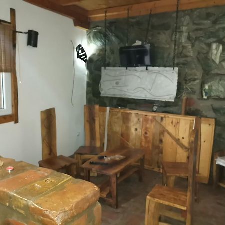 Apartmani Pinkum Veliko Gradište Exteriör bild