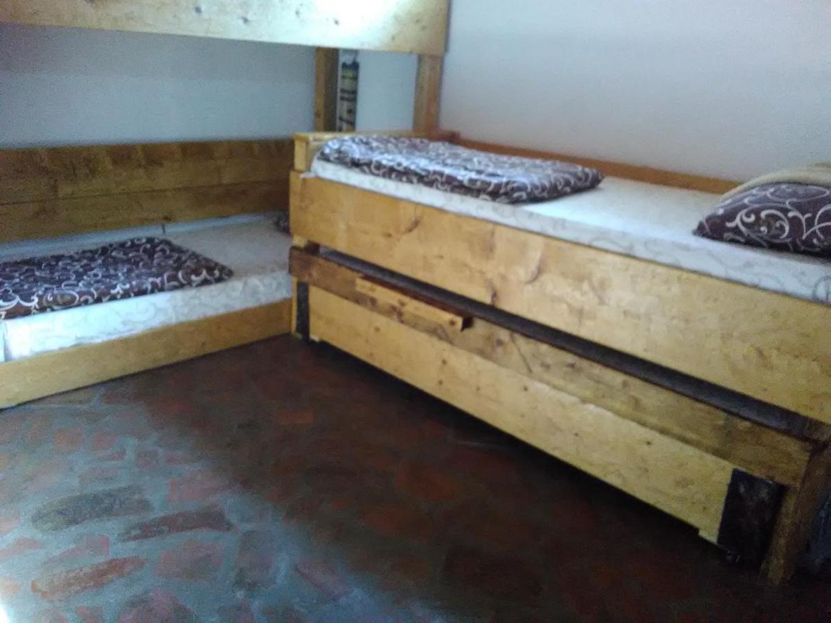 Apartmani Pinkum Veliko Gradište Exteriör bild