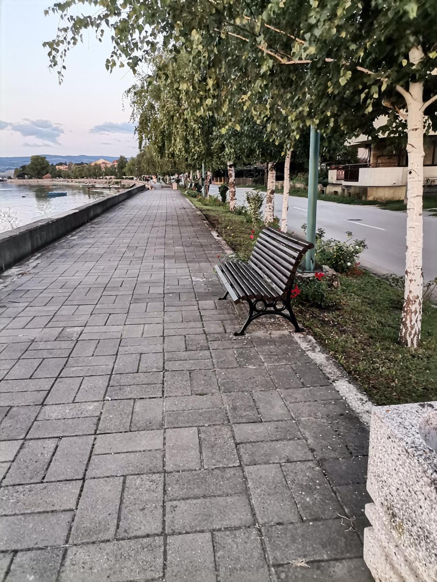 Apartmani Pinkum Veliko Gradište Exteriör bild
